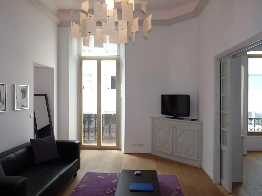 Le Cerf Delux Apartment Cannes France
